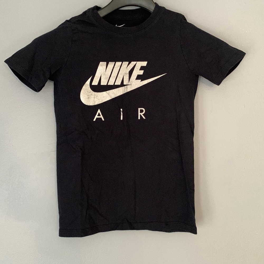 Kids Black Nike Tee Size XS